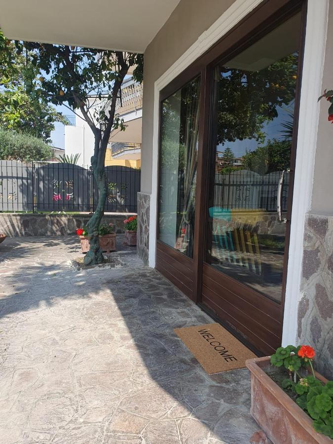 לינה וארוחת בוקר Brusciano Ospitalita Il Noce מראה חיצוני תמונה
